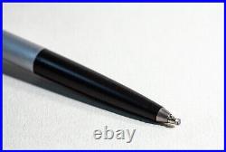 1979 Montblanc 492 Caressa Ballpoint Pen Matte Black & Silver Special Clip