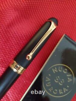 Aurora 88 Matt black 14k M Fountain Pen