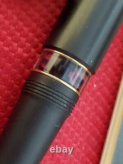 Aurora 88 Matt black 14k M Fountain Pen