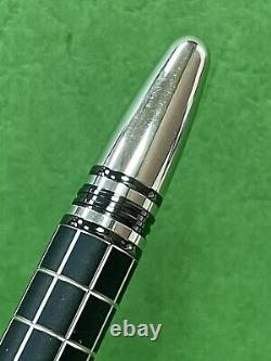 Authentic MONTBLANC Starwalker platinum Trims Matte Black Grid Fountain pen R