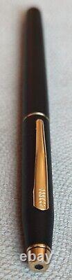 Cross matt black fountain pen vintege