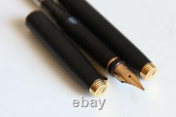Fountain Pen PARKER 75 in BLACK MATTE with 18K GOLD NIB size M Made in France