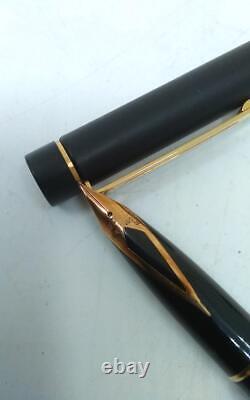 Fountain pen Sheaffer Targa Matte Black 14K -Used -Japan FedEx