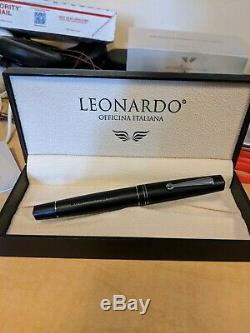 Leonardo Momento Zero Matte Black & Rhodium Plated Trim Fountain Pen