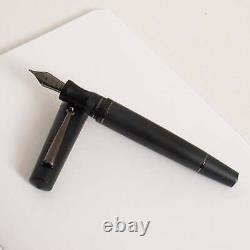 Maiora Aventus Lapillo Matte Black & Ruthenium Fountain Pen