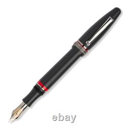 Maiora Ultra Ogiva Racing Limited Edition Matte Black Fountain Pen