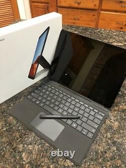 Microsoft Surface Pro X 13 128GB, SQ1, 3 GHz, 8 GB Keyboard and Pen