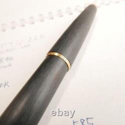 Montblanc 220 Black 14K 585 Fountain Pen Matte Hairline finished F Nib USED