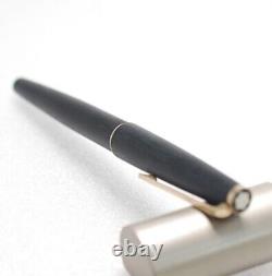 Montblanc #220 Fountain Pen Matte Finished Curly Grain 14K M Nib Checked