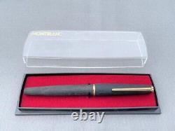 Montblanc fountain pen 220 18K-750 M Nib matte black Vintage