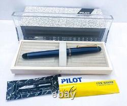 NOS PILOT CUSTOM 67 Limit Matt Dark Blue FOUNTAIN PEN F NIB 14K 585 GOLD TRIM