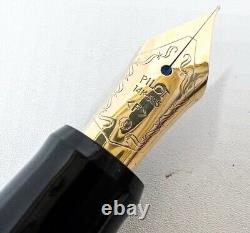 NOS PILOT CUSTOM 67 Limit Matt Dark Blue FOUNTAIN PEN F NIB 14K 585 GOLD TRIM