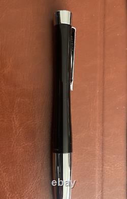 New, Parker Urban Ballpoint Pen Matte Black with Chrome Trim Black Ink Box