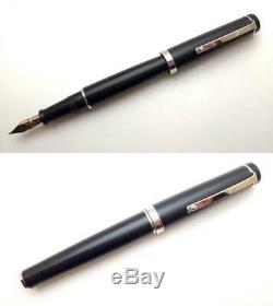OMAS Bologna Matt Black Fountain Pen 14K-585 Medium Hand crafted in Italy