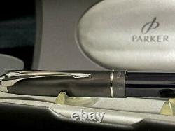 PARKER Cap type Ballpoint Pen Matte Black/Silver wz/Box, Manual, Refill Mint Rare