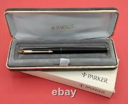 Parker 180 vintage matte black GT fountain pen NEW in box