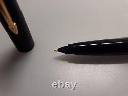 Parker 45 TX Matte Black GT Fountain Pen 14K Medium Nib