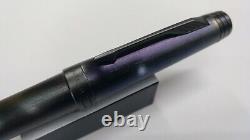 Parker Premie Special Edition Matte Black Stealth Fountain Pen Brand New
