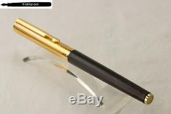 Parker Rollerball ARROW in Matte Black with golden Cap from around 1979