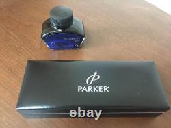 Parker Sonnet Matte Black Fountain & Ballpoint Pen Set New Unused Condition