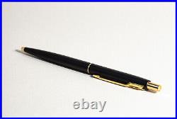 Parker The Matte Black Classic Ballpoint Pen with New Blue Refill