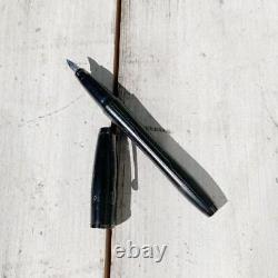 Parker Urban Premium Matte Black Fountain Pen #8fe90b