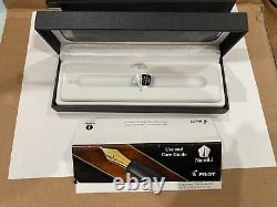 Pilot Namiki CAPLESS Fountain Pen Matt Black Medium Nib