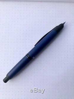Pilot Vanishing Point Fountain Pen, Matte Blue, Matte Black Trim 18k EF Nib