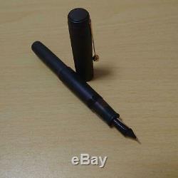 Rare Mint Ohashido fountain pen Matte Black Ebonite nib F/s set wood box