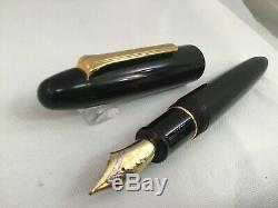 Sailor King of Pen Ebonite Fountain Pen Matte Black 21k Solid Gold Medium Flex