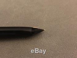 Sheaffer Targa Slim fountain pen With Converter Newithold Stock 14K Nib Black Matt