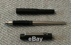 Unused Parker 25 Matte Black Fountain Pen-flat Top-england-free Uk Post