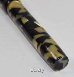 Vintage 1920s Sheaffer Oversize Flat Top Lever Fill Marble Fountain Pen