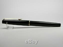 Vintage Montblanc 220 Fountain Pen-Matt Black Piston Filler-18K-Germany 1970s