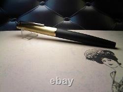 Vintage Montblanc 224 Fountain Pen-Matt Black & Gold-14K Nib-Germany 1970s