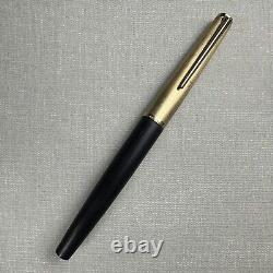 Vintage Montblanc 224 Fountain Pen Matte Wood Grain with 14K Nib and Gold Cap