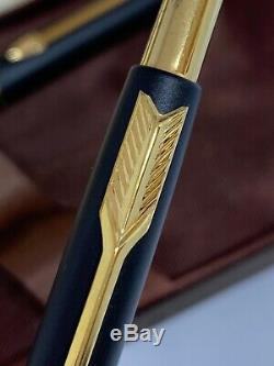 Vintage Parker ballpoint Pen and Pencil. 5 Classic matte Black set in gold trim