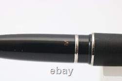 Vintage Sheaffer Targa No. 1002 Matt Black Medium Fountain Pen, CT