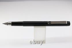Vintage (c1980) Parker 25 Epoxy Matt Black Medium Fountain Pen (Cased & Refills)