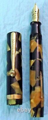 Vtg. Sheaffer's White Dot Flat Top Lever Fill Black & Cream Ink Fountain Pen