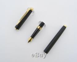 Waterman HEMISPHERE fountain pen in matt black color nib M golden finishes (BW4)